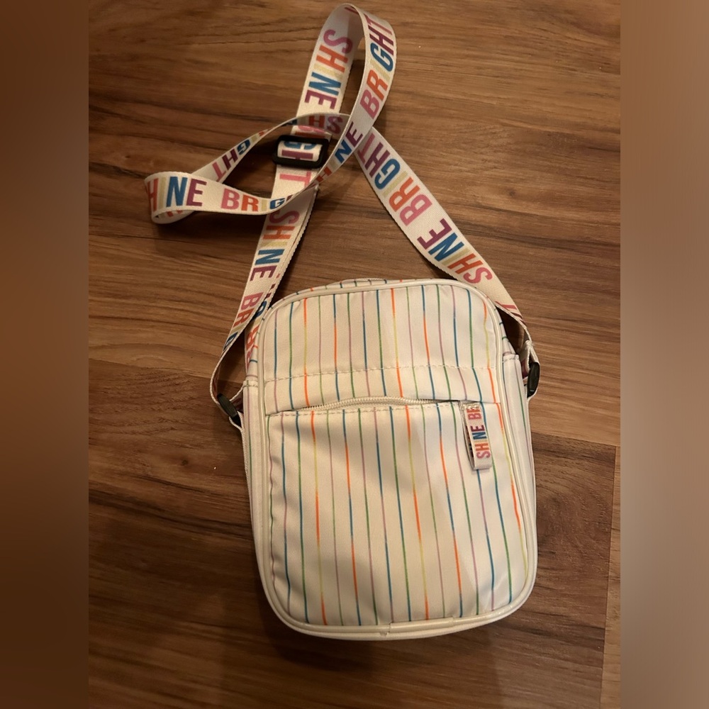 Colorful crossbody